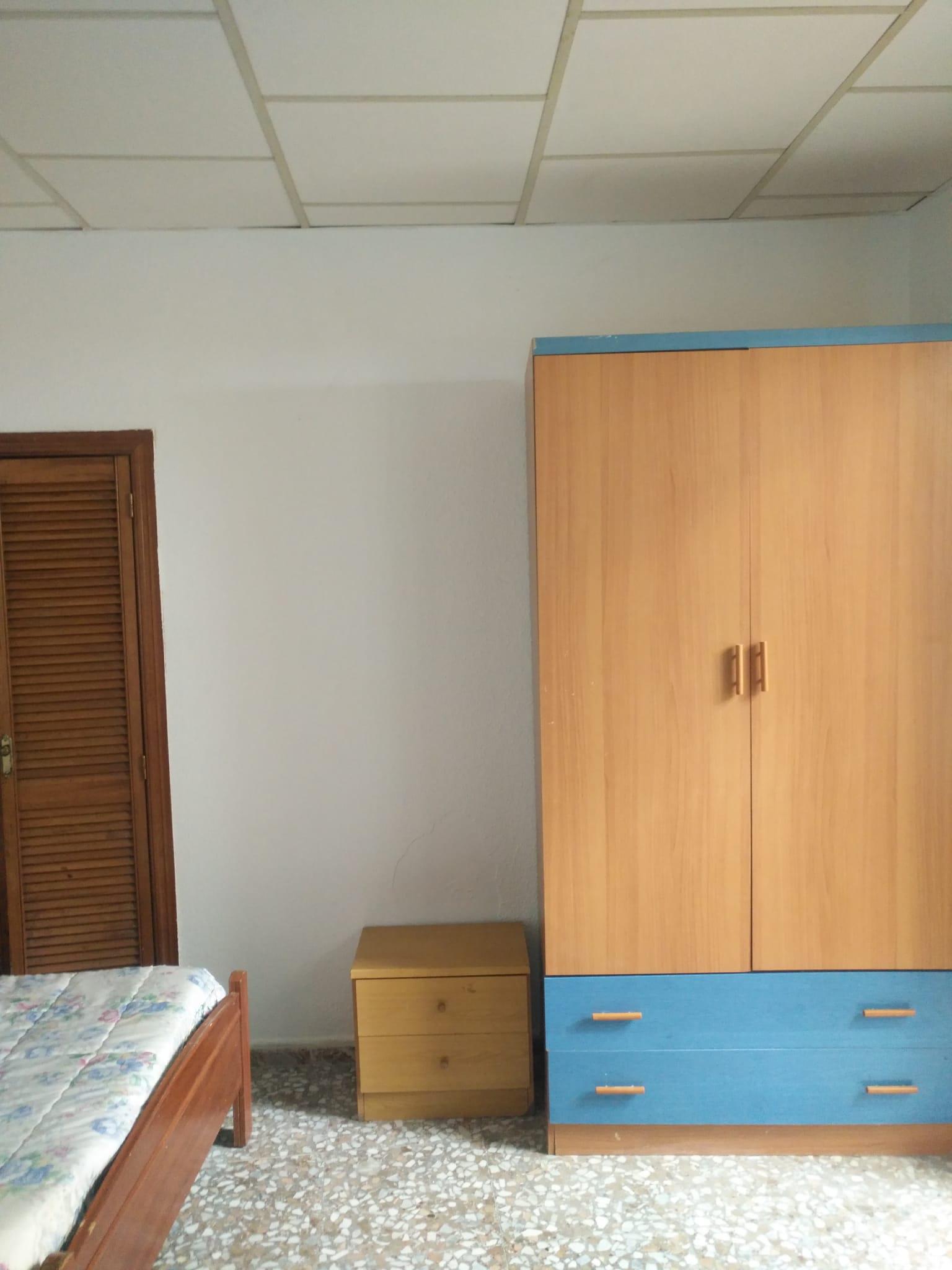 Imagen 8 Casa Adosada en venta en Baeza / Casa para reformar en el centro. Cerca del Ayuntamiento