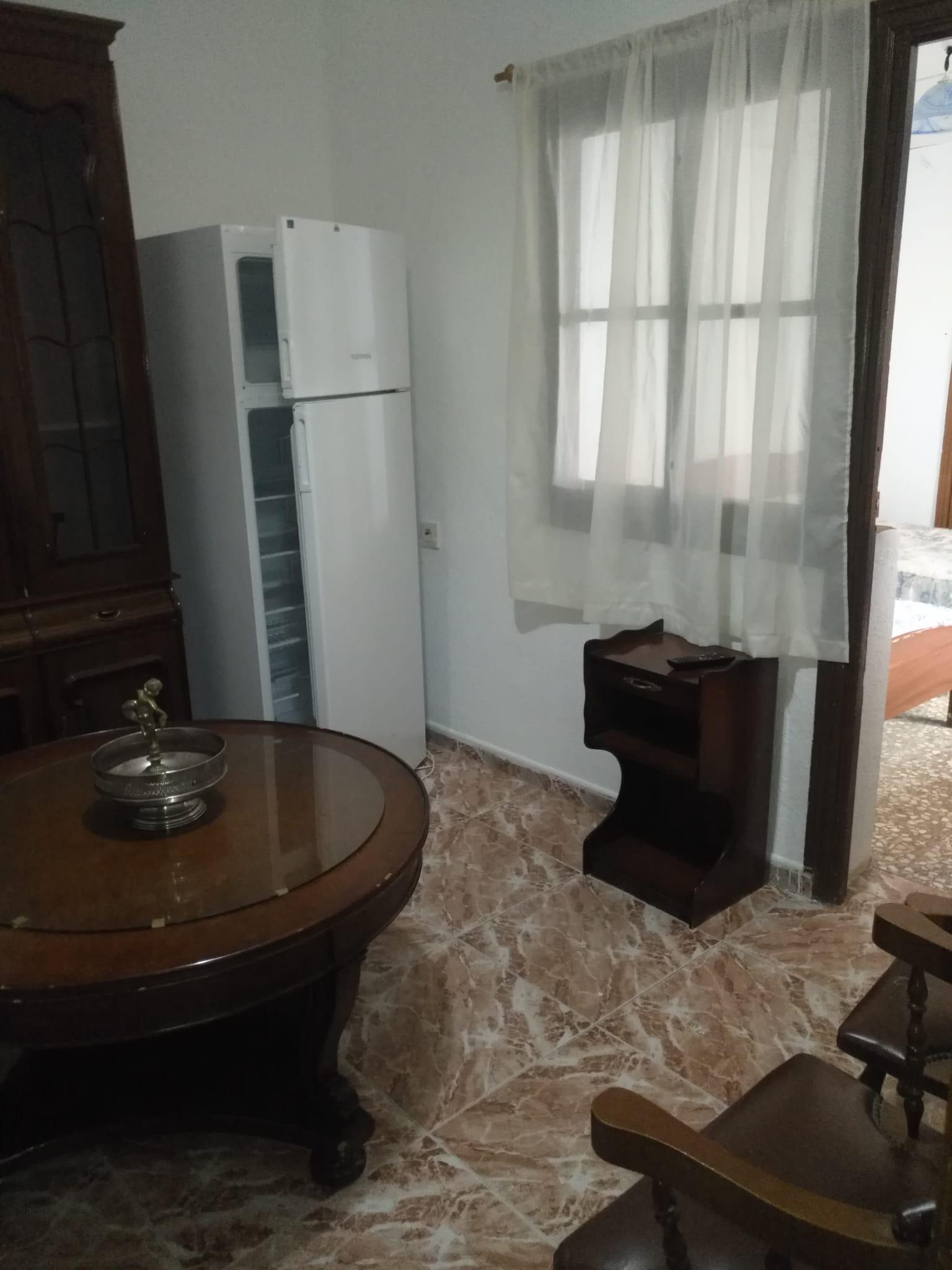 Imagen 11 Casa Adosada en venta en Baeza / Casa para reformar en el centro. Cerca del Ayuntamiento
