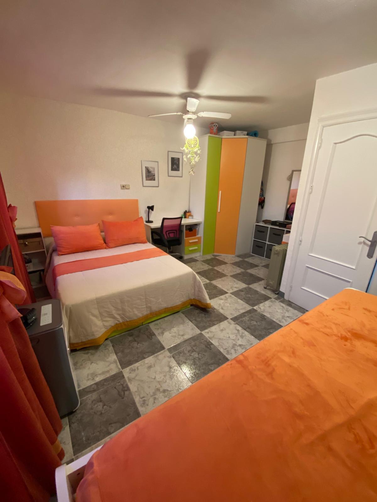 Imagen 17 Casa Adosada en venta en Rus / Casa situada al lado del la plaza de  Rus