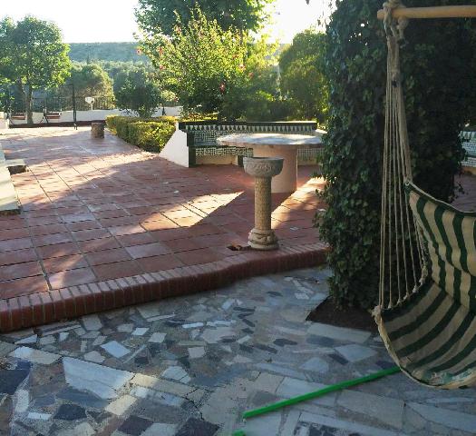 Imagen 9 Inmueble 290007 - Casa Aislada en venta en Baeza / Zona de chalets junto a la carretera acceso a Baeza.