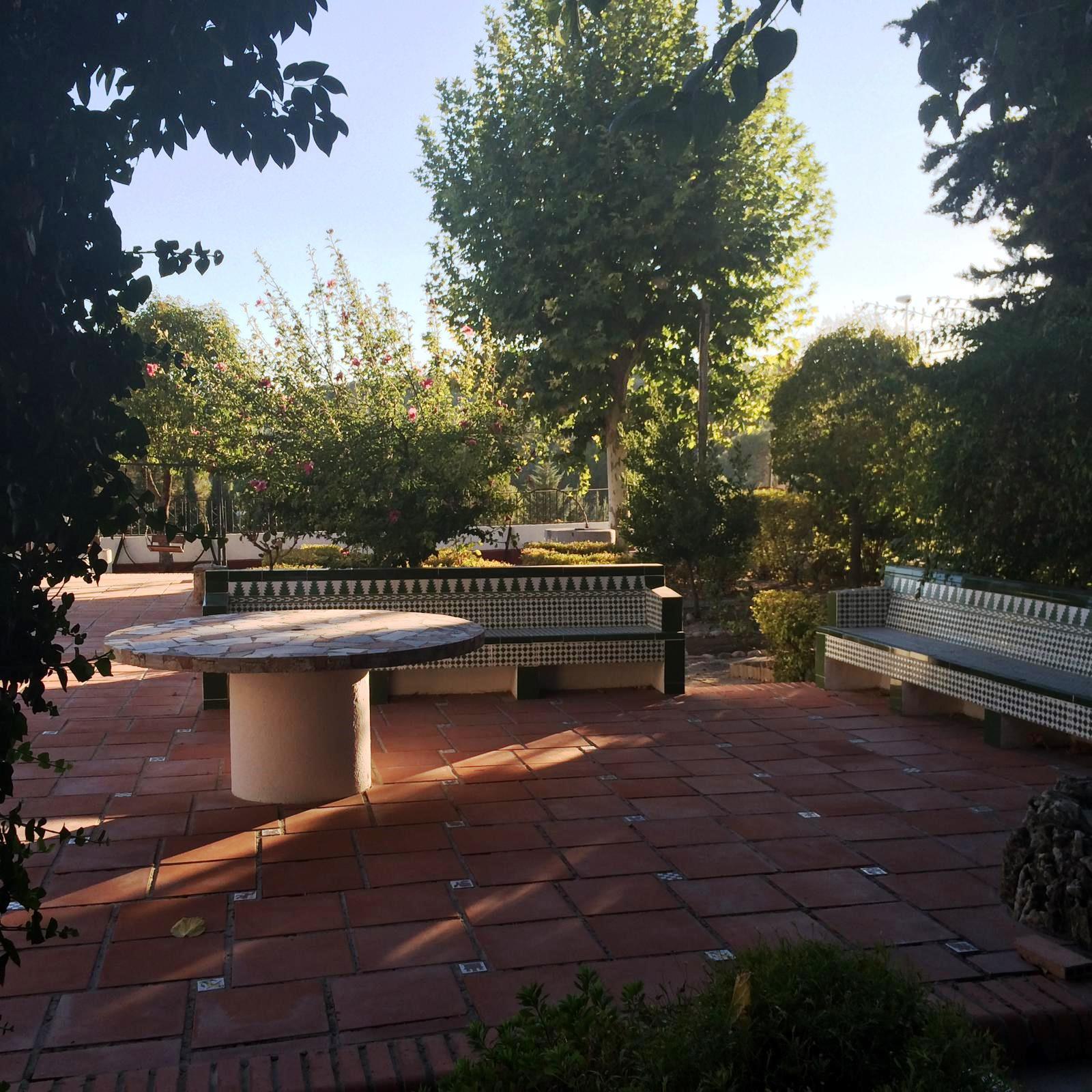 Imagen 11 Casa Aislada en venta en Baeza / Zona de chalets junto a la carretera acceso a Baeza.