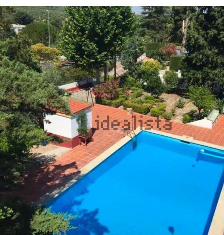 Imagen 14 Casa Aislada en venta en Baeza / Zona de chalets junto a la carretera acceso a Baeza.