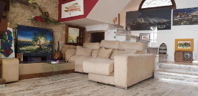 Imagen 18 Inmueble 296456 - Casa Adosada en venta en Baeza / En el centro de Baeza. Zona intramuros.