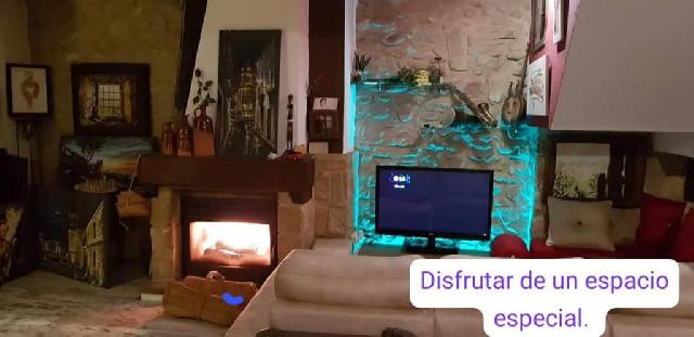 Imagen 21 Inmueble 296456 - Casa Adosada en venta en Baeza / En el centro de Baeza. Zona intramuros.