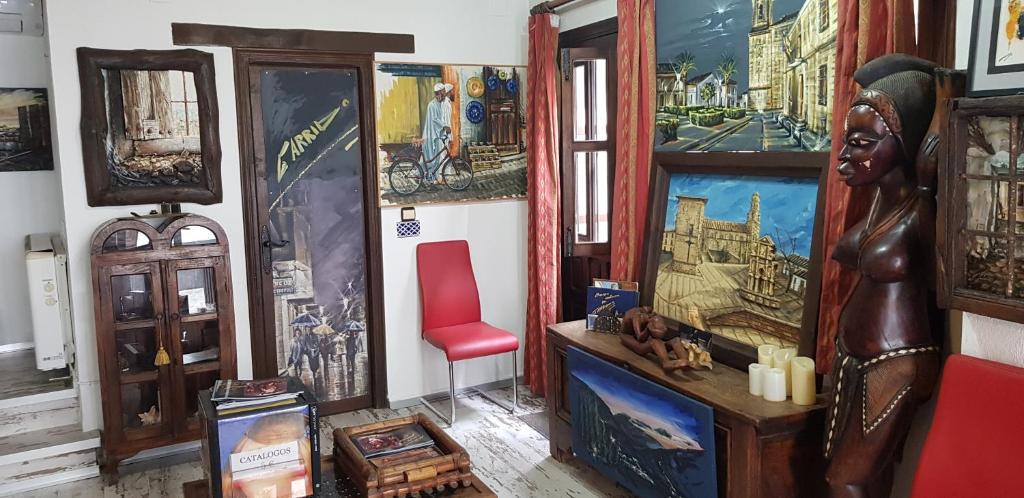 Imagen 5 Casa Adosada en venta en Baeza / En el centro de Baeza. Zona intramuros.