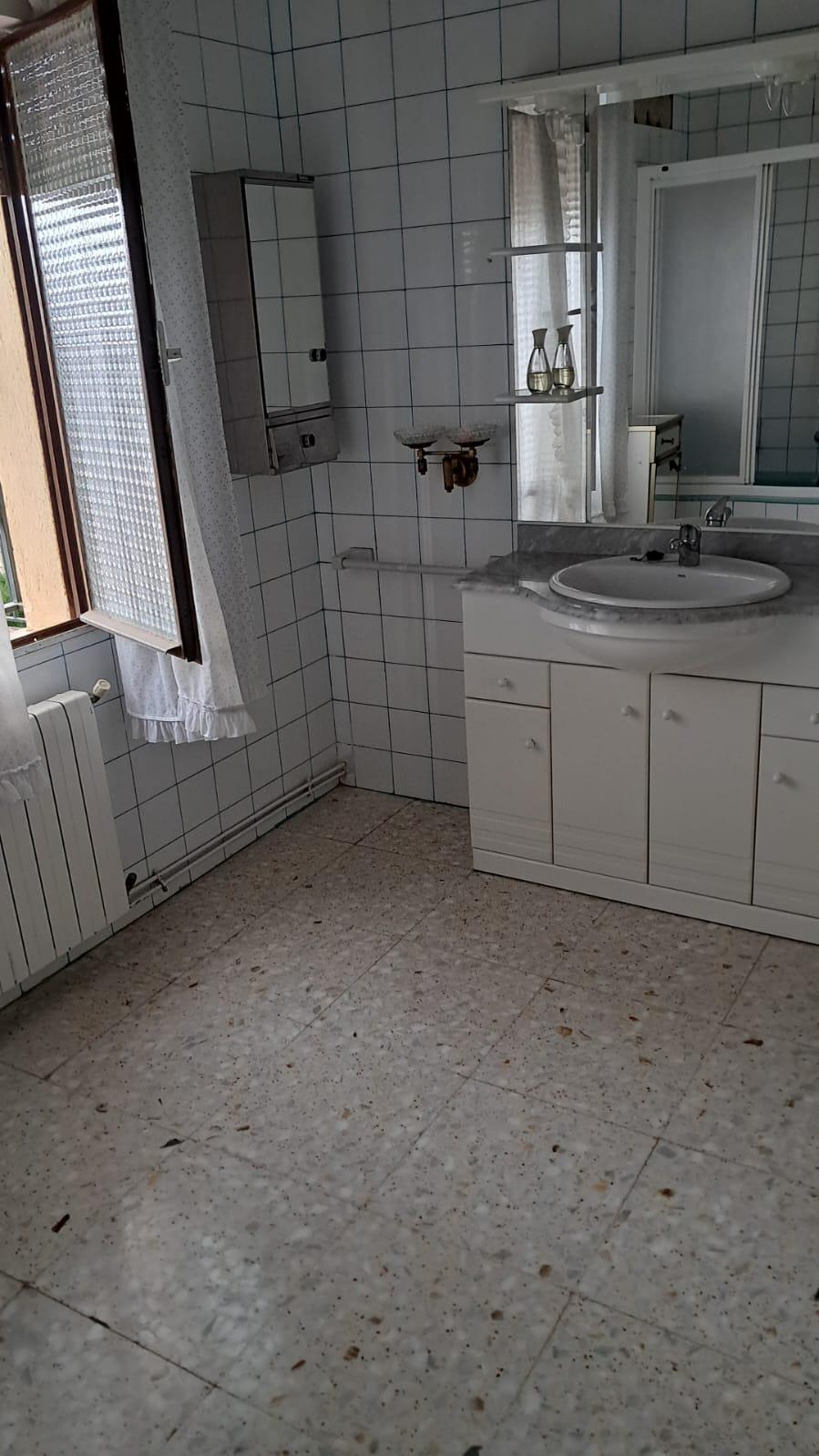 Imagen 21 Casa Aislada en venta en Baeza / Casa chatet en la yedra zona residencial