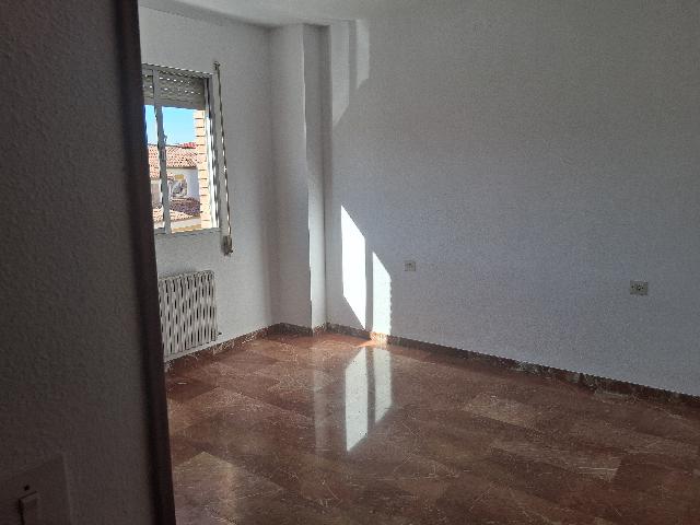 Imagen 14 Inmueble 298843 - Apartamento en venta en Baeza / Piso frente al ambulatorio y estación de autobuses