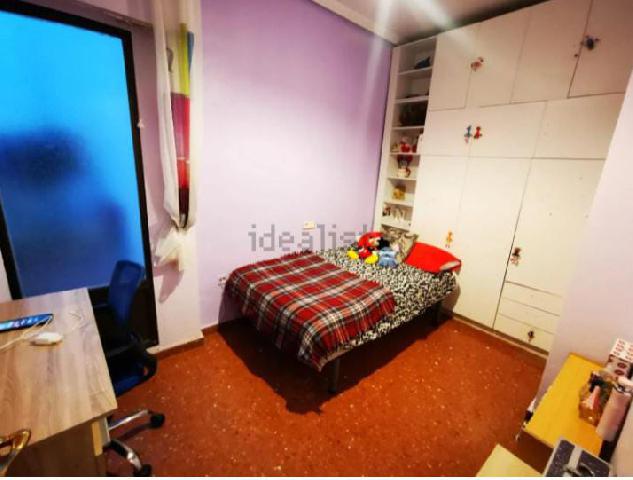 Imagen 2 Inmueble 300580 - Apartamento en venta en Jaén / Cerca de la Plaza Santiago. y de la Escuela de Arte.