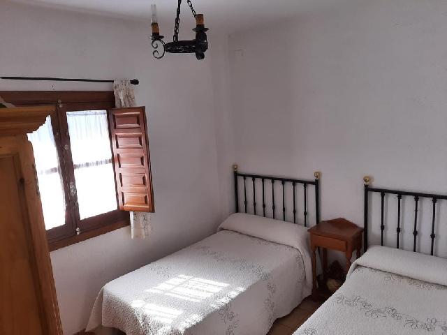 Imagen 2 Inmueble 301345 - Casa Aislada en venta en Baeza / En carretera a la Yedra desde Baeza