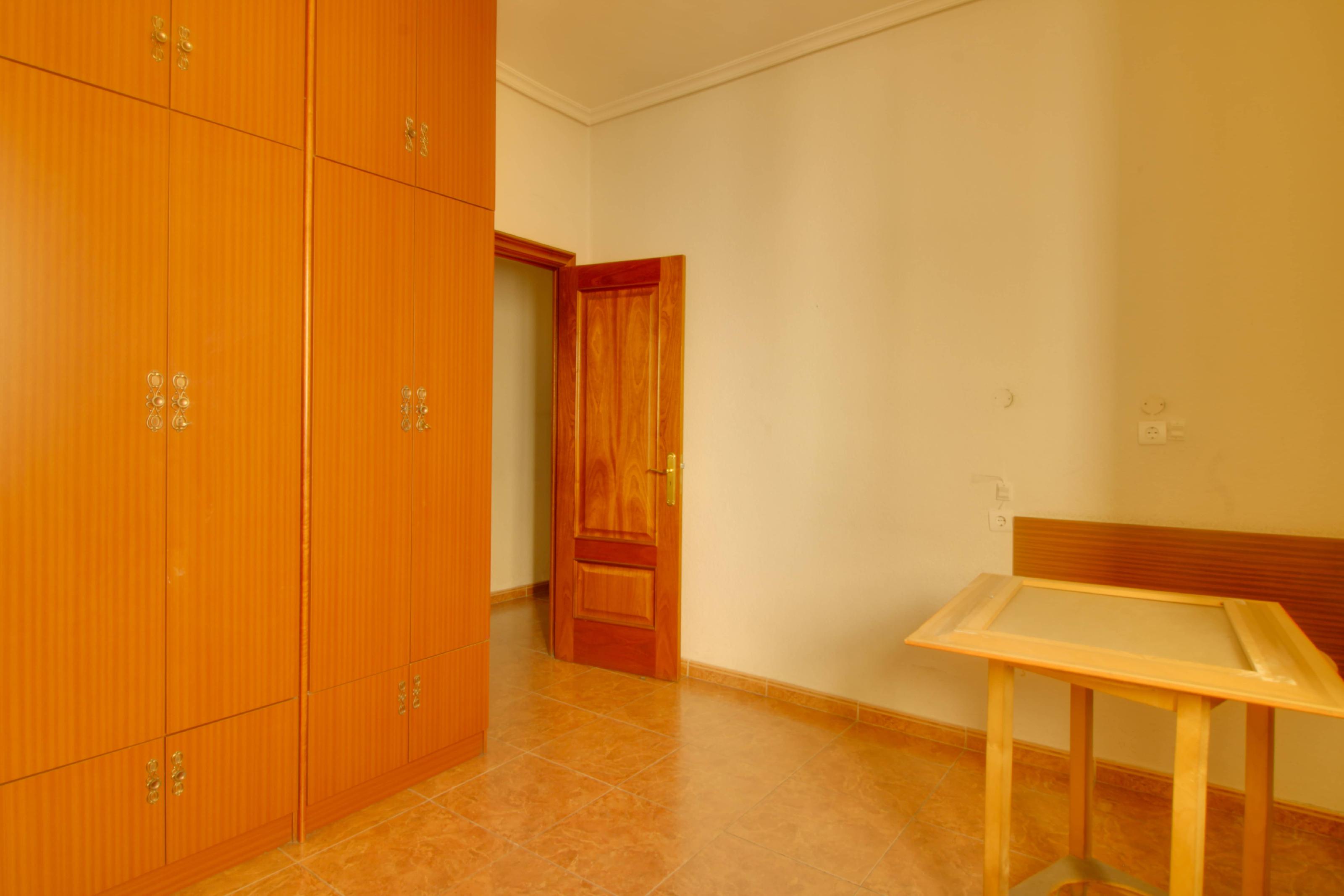 Imagen 8 Piso en venta en León / Av. Ordoño II, a pocos metros de Gúzman