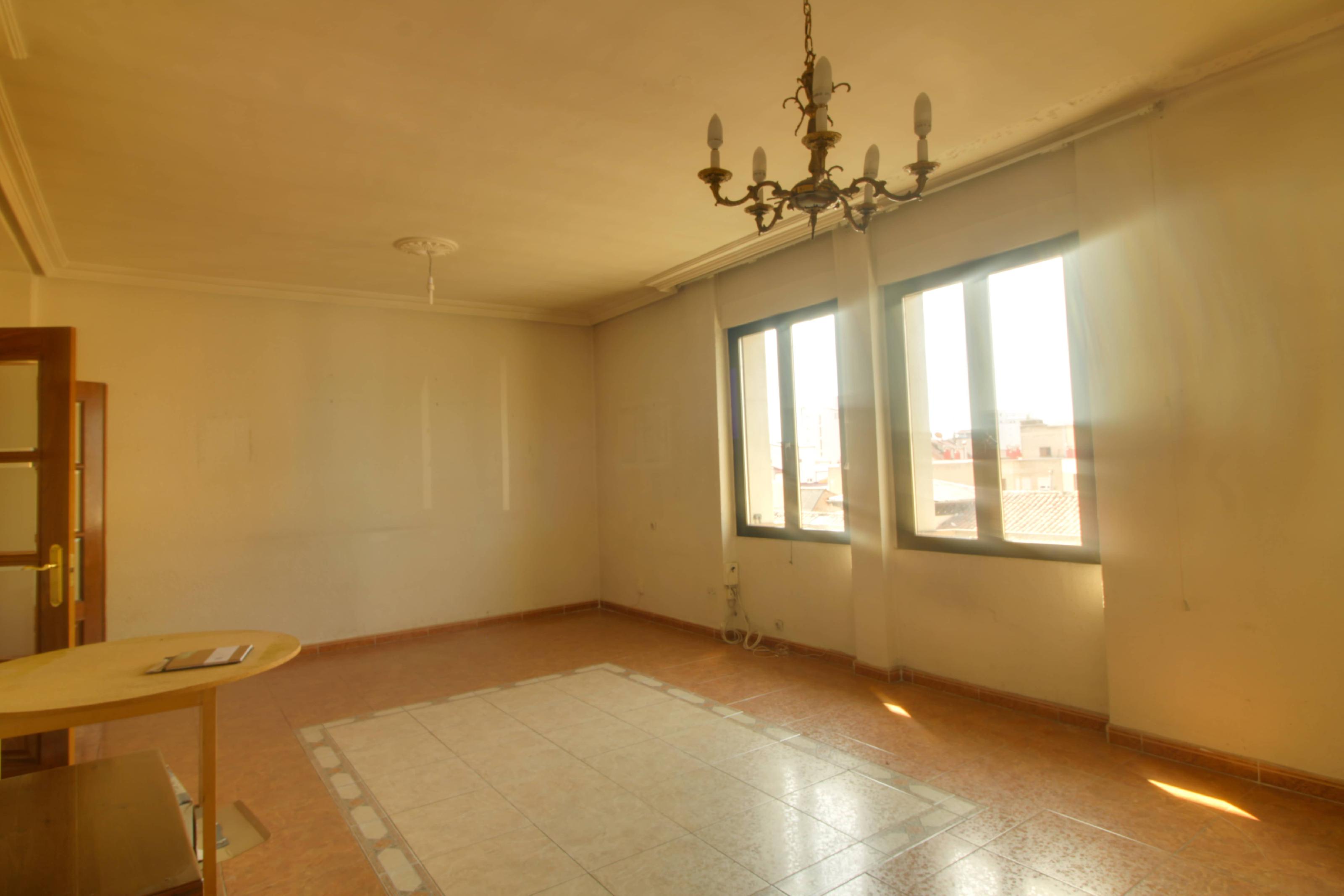 Imagen 17 Piso en venta en León / Av. Ordoño II, a pocos metros de Gúzman