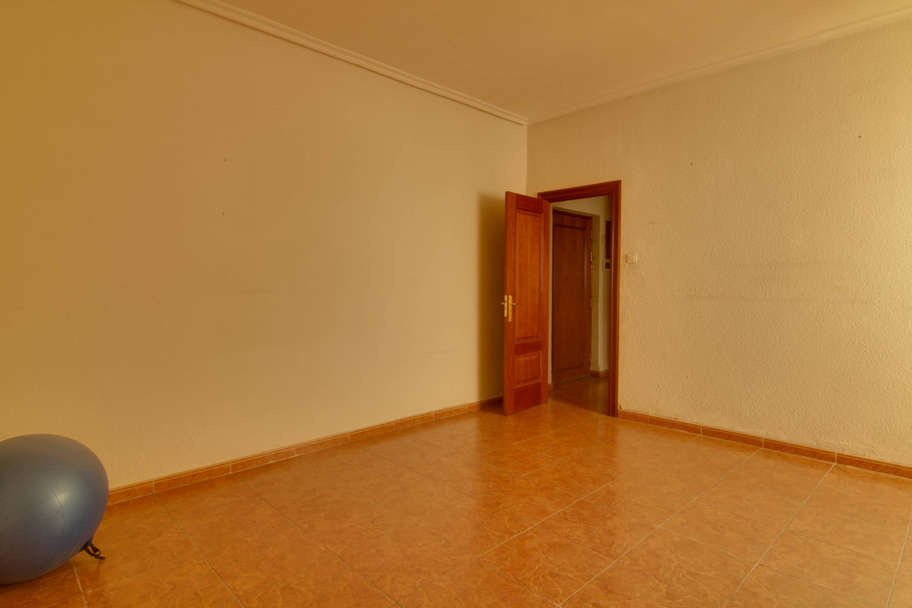 Imagen 6 Piso en venta en León / Av. Ordoño II, a pocos metros de Gúzman