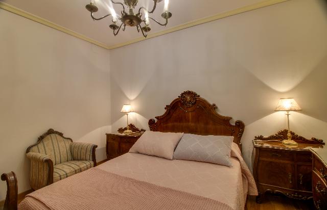 Imagen 7 Inmueble 275439 - Piso en venta en Ourense / Cardenal Quevedo a metros del parque de San Lazararo