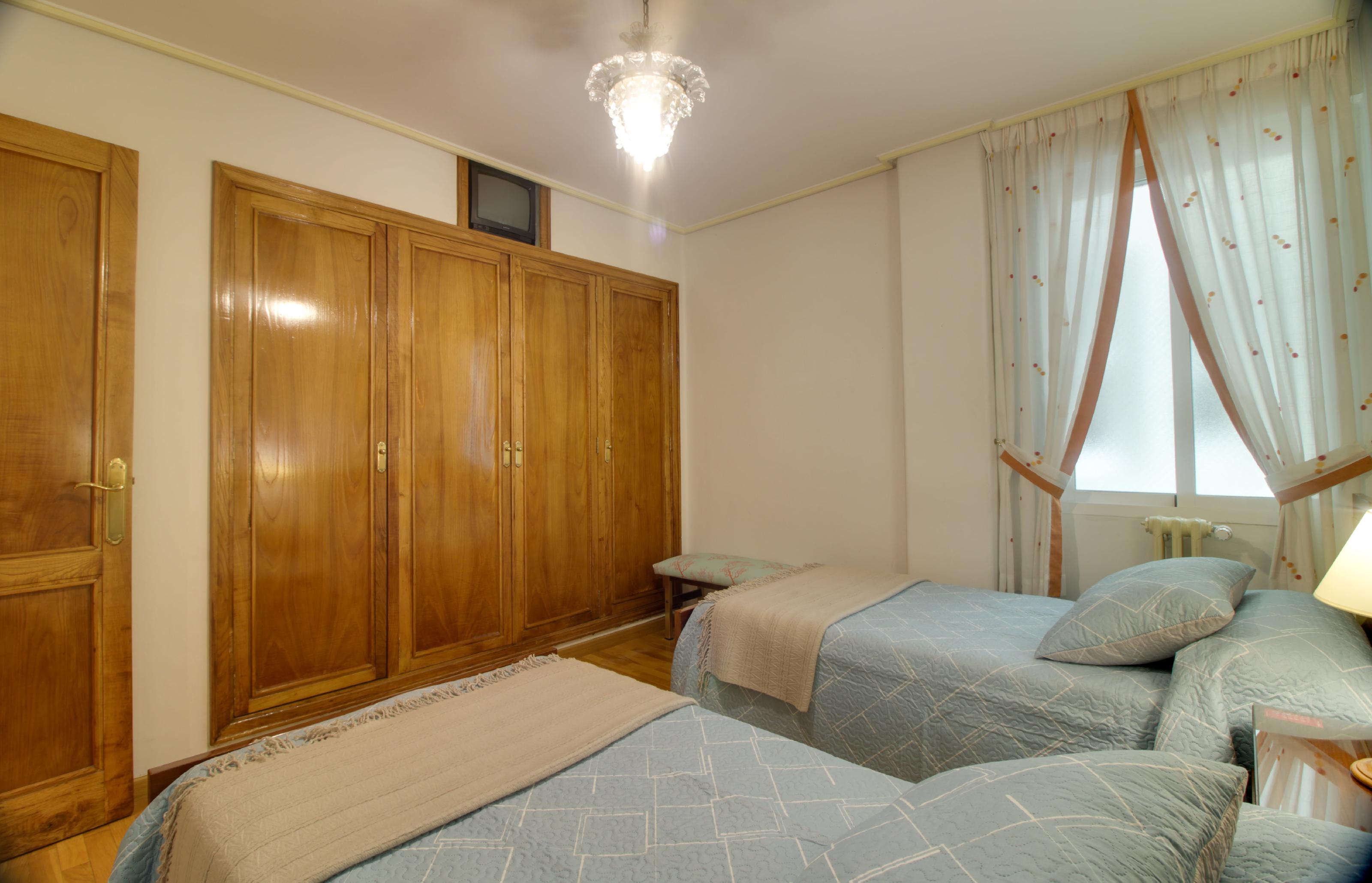 Imagen 21 Piso en venta en Ourense / Cardenal Quevedo a metros del parque de San Lazararo