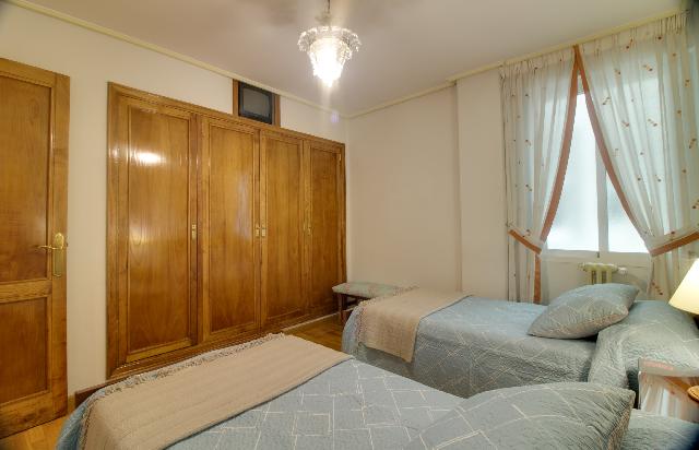 Imagen 21 Inmueble 275439 - Piso en venta en Ourense / Cardenal Quevedo a metros del parque de San Lazararo