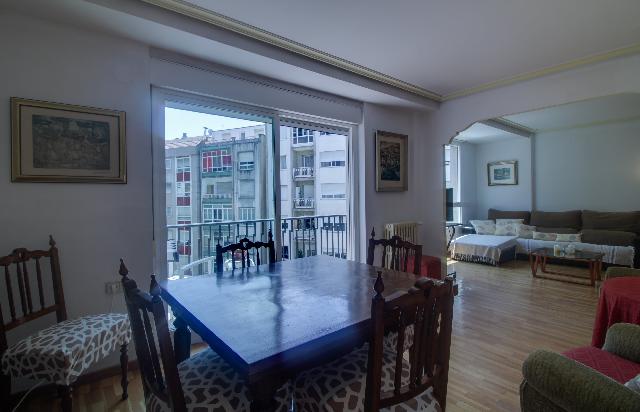 Imagen 34 Inmueble 275439 - Piso en venta en Ourense / Cardenal Quevedo a metros del parque de San Lazararo