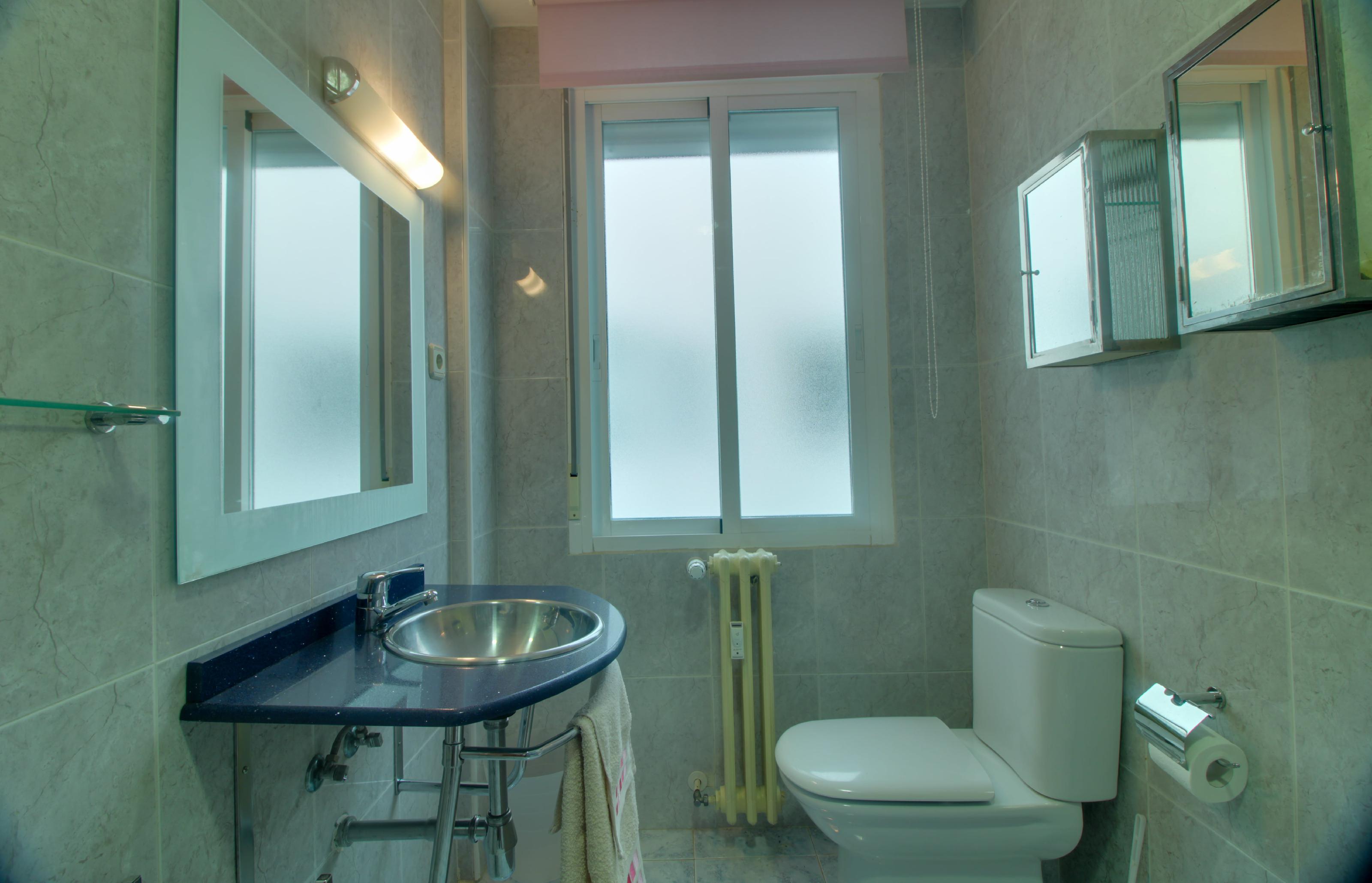 Imagen 35 Piso en venta en Ourense / Cardenal Quevedo a metros del parque de San Lazararo