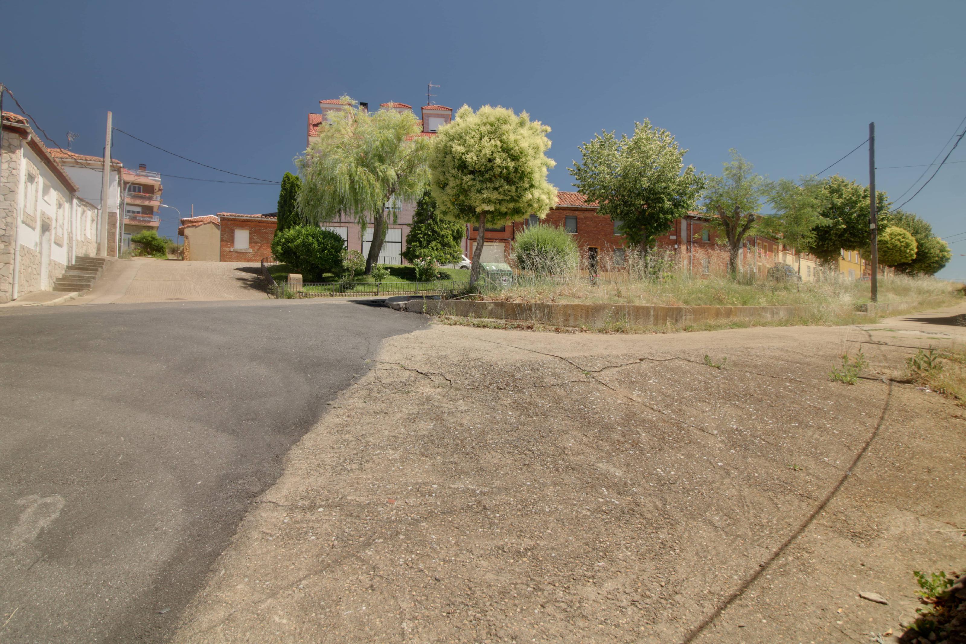 Imagen 3 Casa Aislada en venta en San Andrés Del Rabanedo / Ferral del Bernesga a 5 minutos en coch...