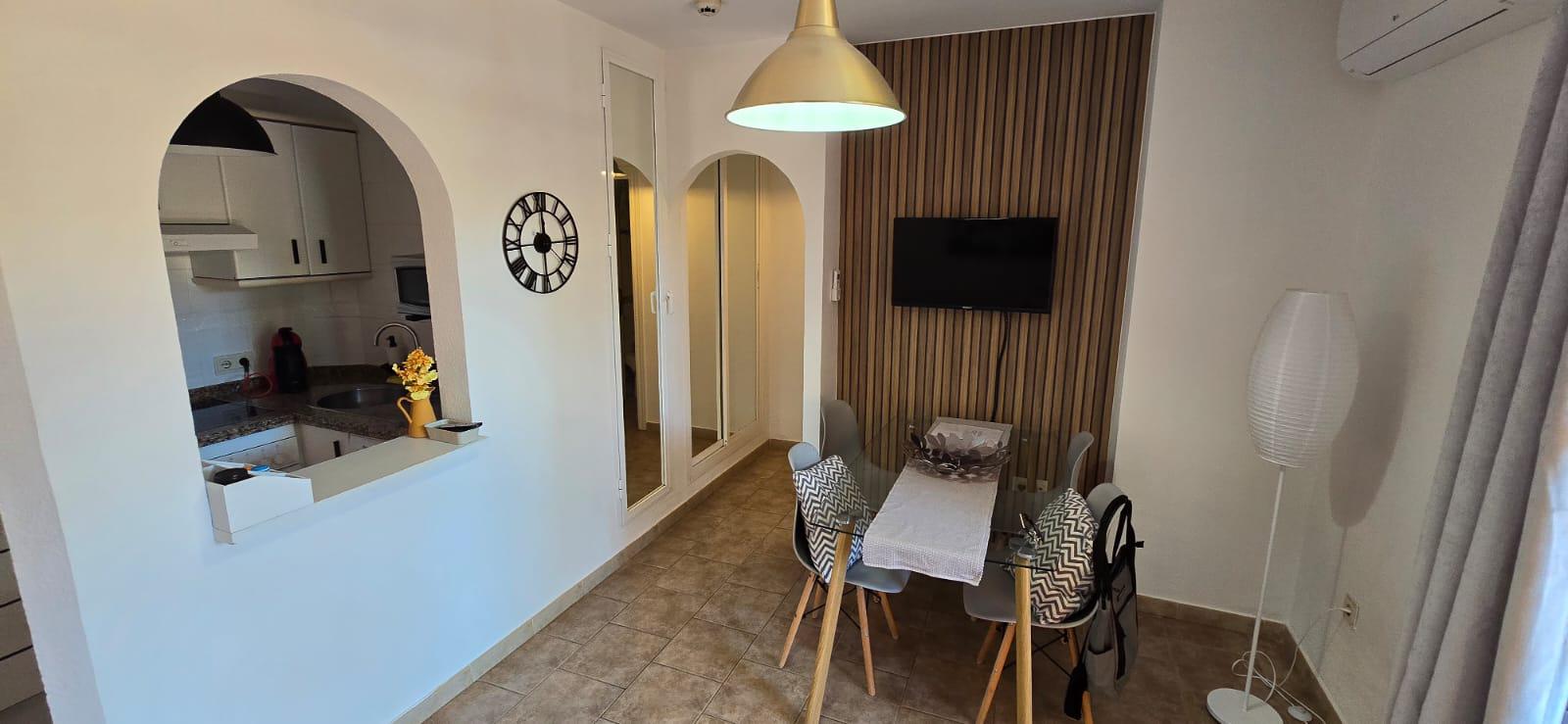 Imagen 3 Apartamento en venta en Mijas / Riviera de Sol, piso con licencia turística