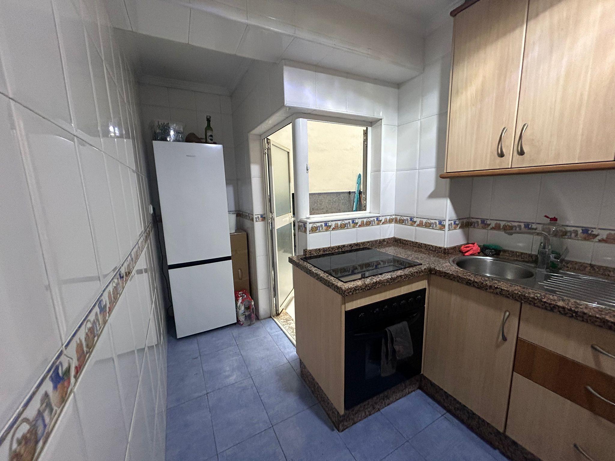 Imagen 7 Apartamento en venta en Marbella / Zona Divina Pastora