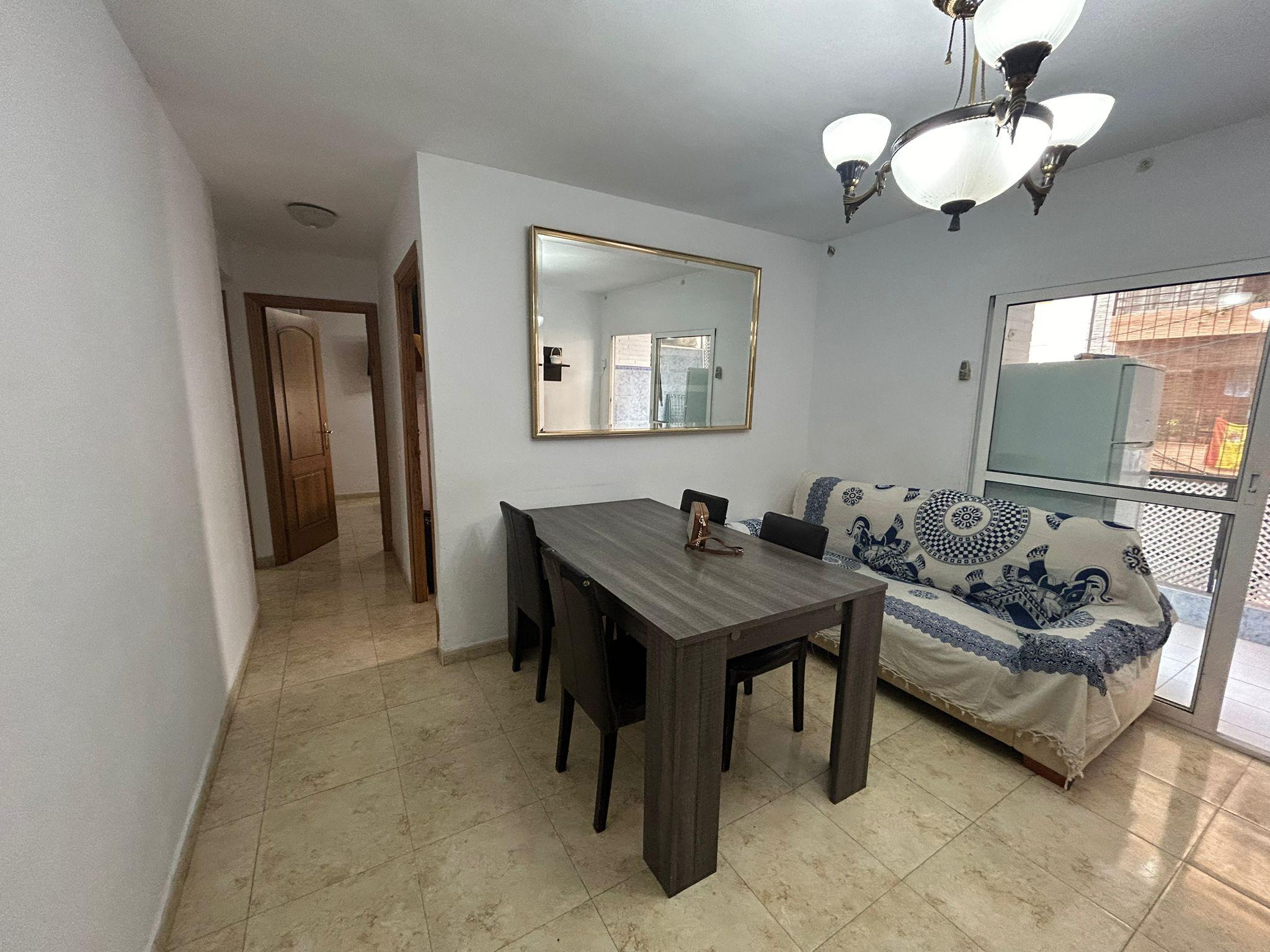 Imagen 3 Apartamento en venta en Marbella / Zona Divina Pastora