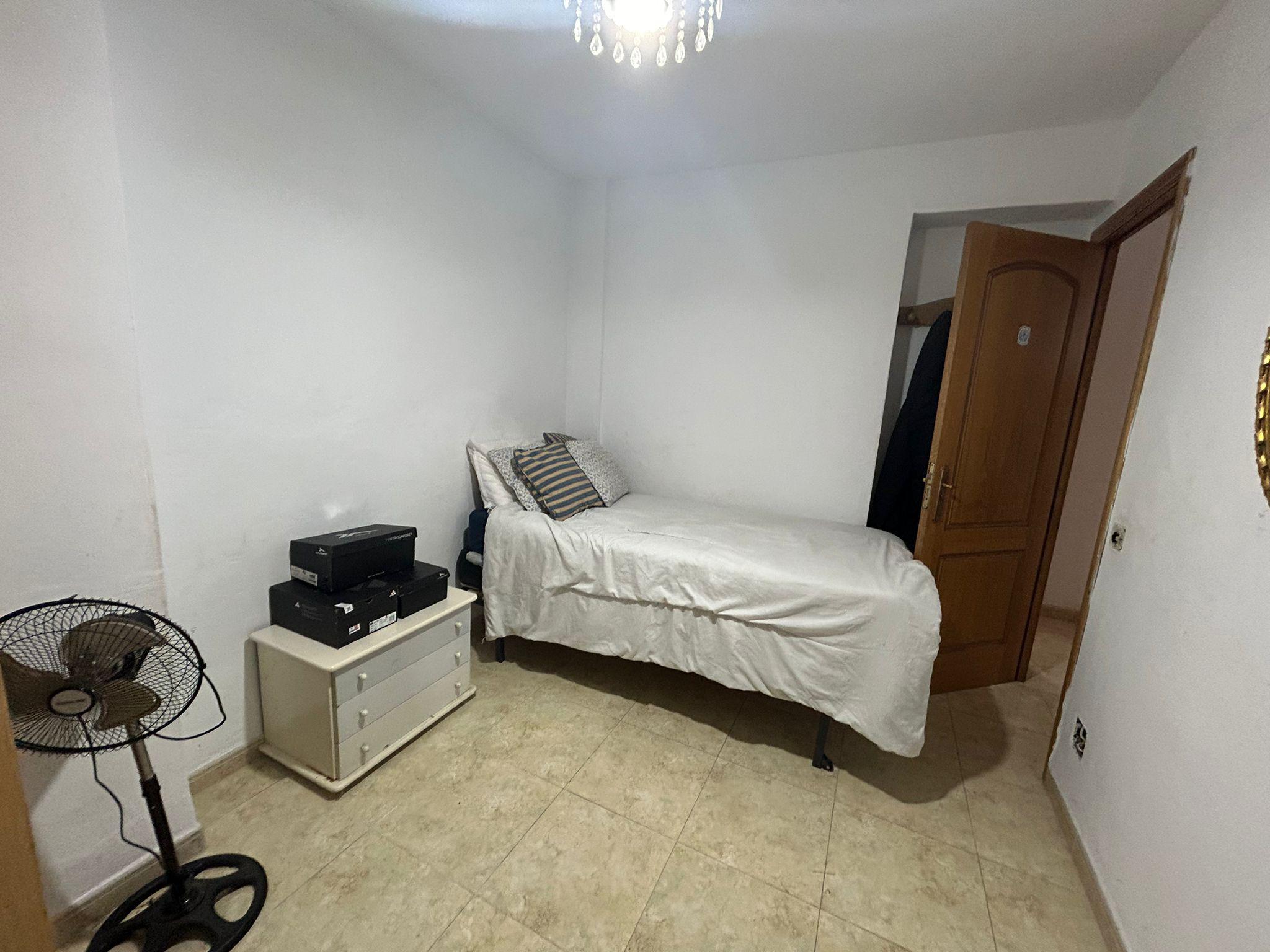 Imagen 6 Apartamento en venta en Marbella / Zona Divina Pastora