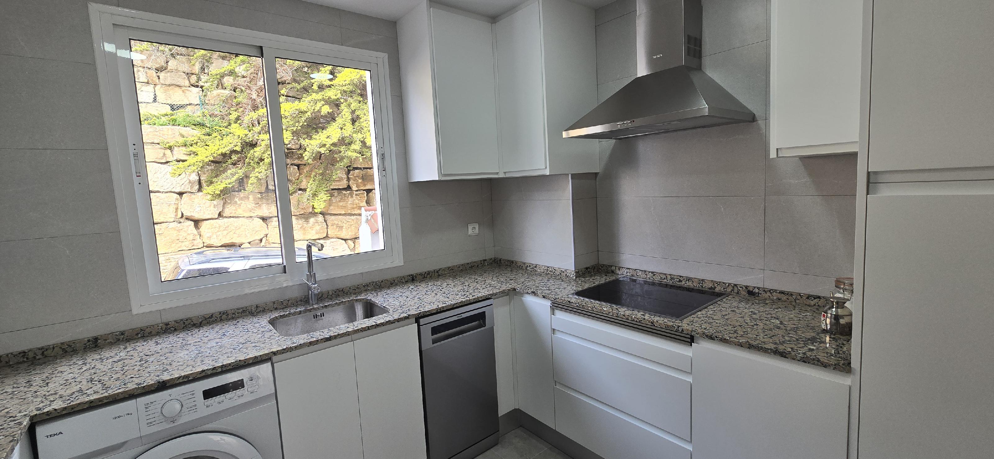 Imagen 3 Apartamento en venta en Mijas / Riviera del Sol alta, cerca de la autopista de pago