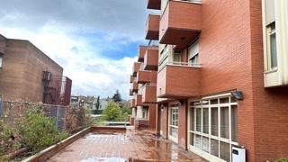 Imagen 8 Apartamento en venta en Pozuelo De Alarcón / Apartamento en zona Ballesol, frente a parque...