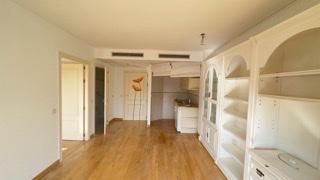 Imagen 31 Apartamento en venta en Pozuelo De Alarcón / Piso en zona Calle Cero de los Gamos, a 10 mi...
