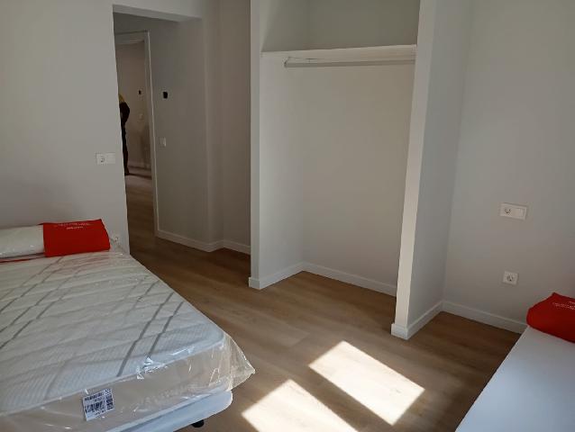 Imagen 5 Inmueble 296765 - Apartamento en alquiler en Villaviciosa De Odón / Especial estudiantes, casa reformada con...