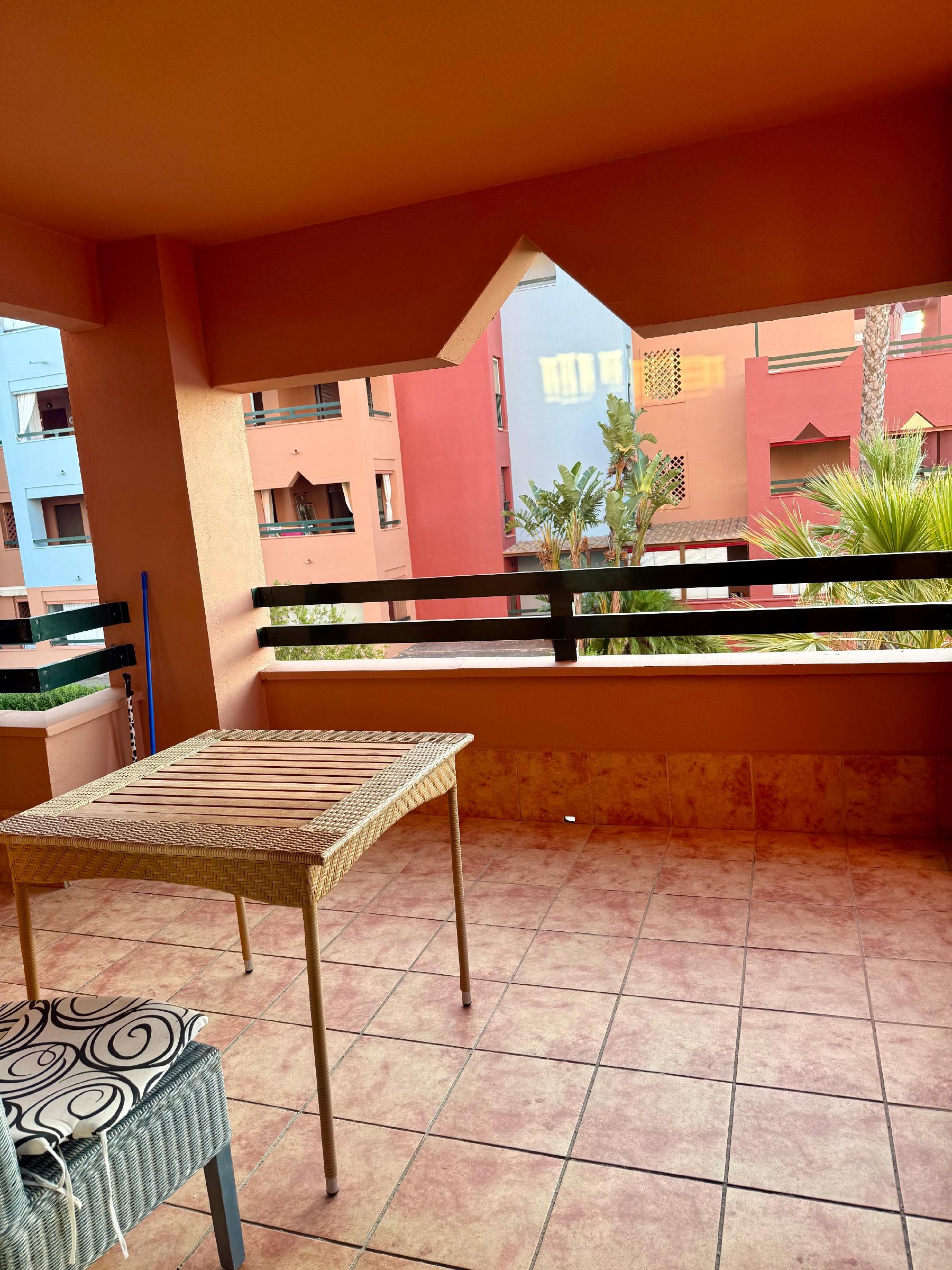 Imagen 16 Apto. Playa en venta en Ayamonte / Apartamento de 89m2 1hab,,Avenida de los Cisnes 