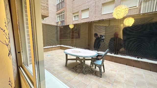 Imagen 21 Inmueble 298355 - Apartamento en venta en Madrid / Piso de 71m2 con terraza en Urb Torreón del Parque