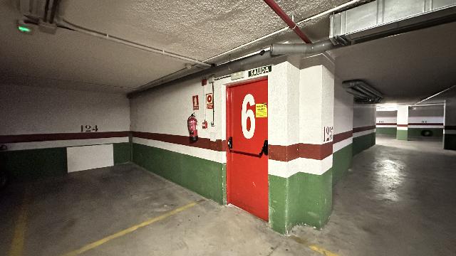 Imagen 23 Inmueble 298355 - Apartamento en venta en Madrid / Piso de 71m2 con terraza en Urb Torreón del Parque