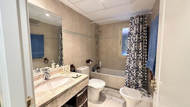 Imagen 14 Inmueble 298355 - Apartamento en venta en Madrid / Piso de 71m2 con terraza en Urb Torreón del Parque