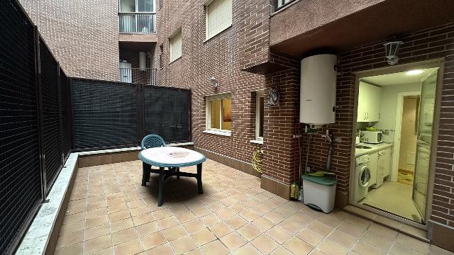 Imagen 17 Inmueble 298355 - Apartamento en venta en Madrid / Piso de 71m2 con terraza en Urb Torreón del Parque