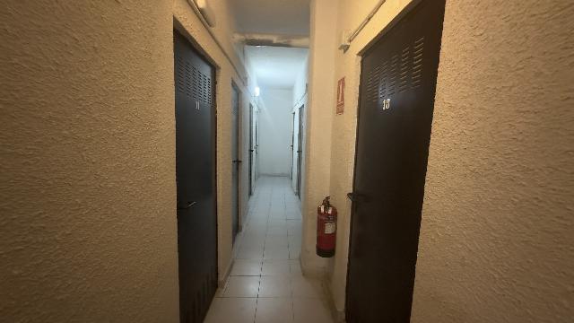Imagen 34 Inmueble 298355 - Apartamento en venta en Madrid / Piso de 71m2 con terraza en Urb Torreón del Parque