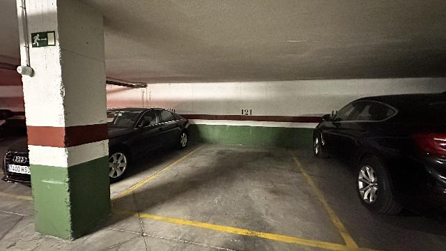 Imagen 22 Inmueble 298355 - Apartamento en venta en Madrid / Piso de 71m2 con terraza en Urb Torreón del Parque