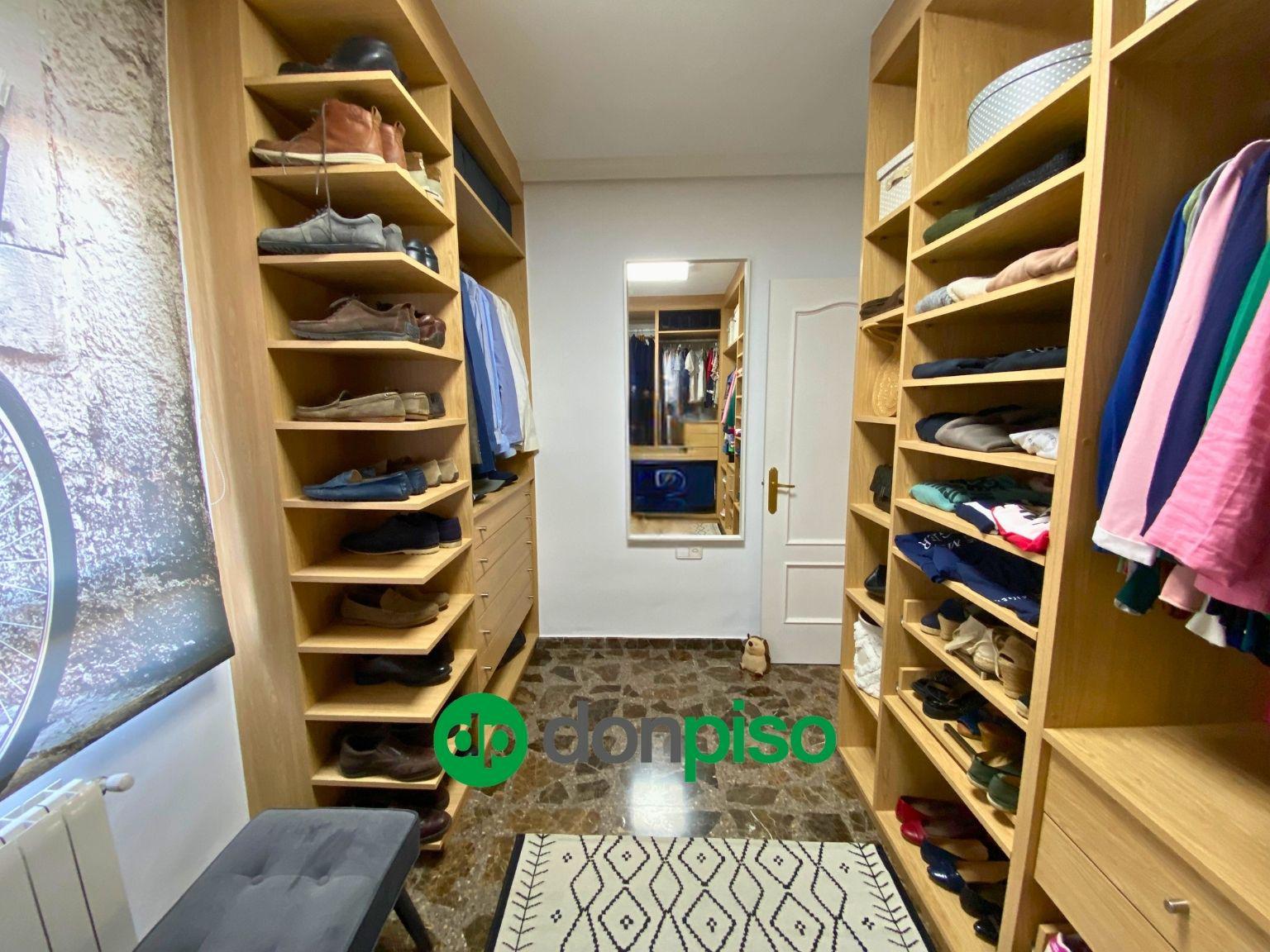 Imagen 20 Casa Adosada en venta en Albacete / C. San Juan de Dios, El Salobral