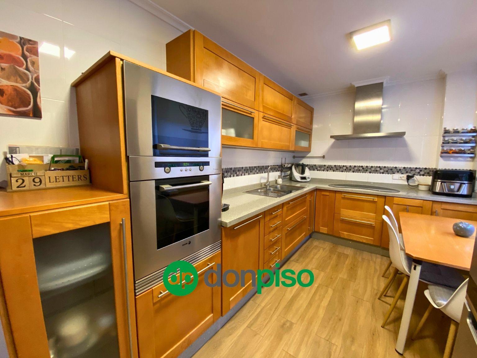 Imagen 6 Casa Adosada en venta en Albacete / C. San Juan de Dios, El Salobral