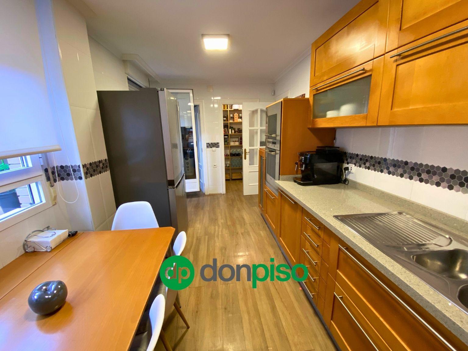 Imagen 7 Casa Adosada en venta en Albacete / C. San Juan de Dios, El Salobral