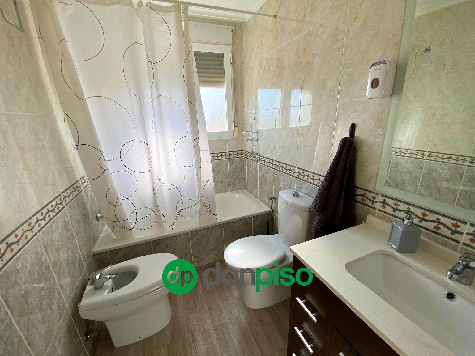 Imagen 18 Casa Adosada en venta en Albacete / C. San Juan de Dios, El Salobral