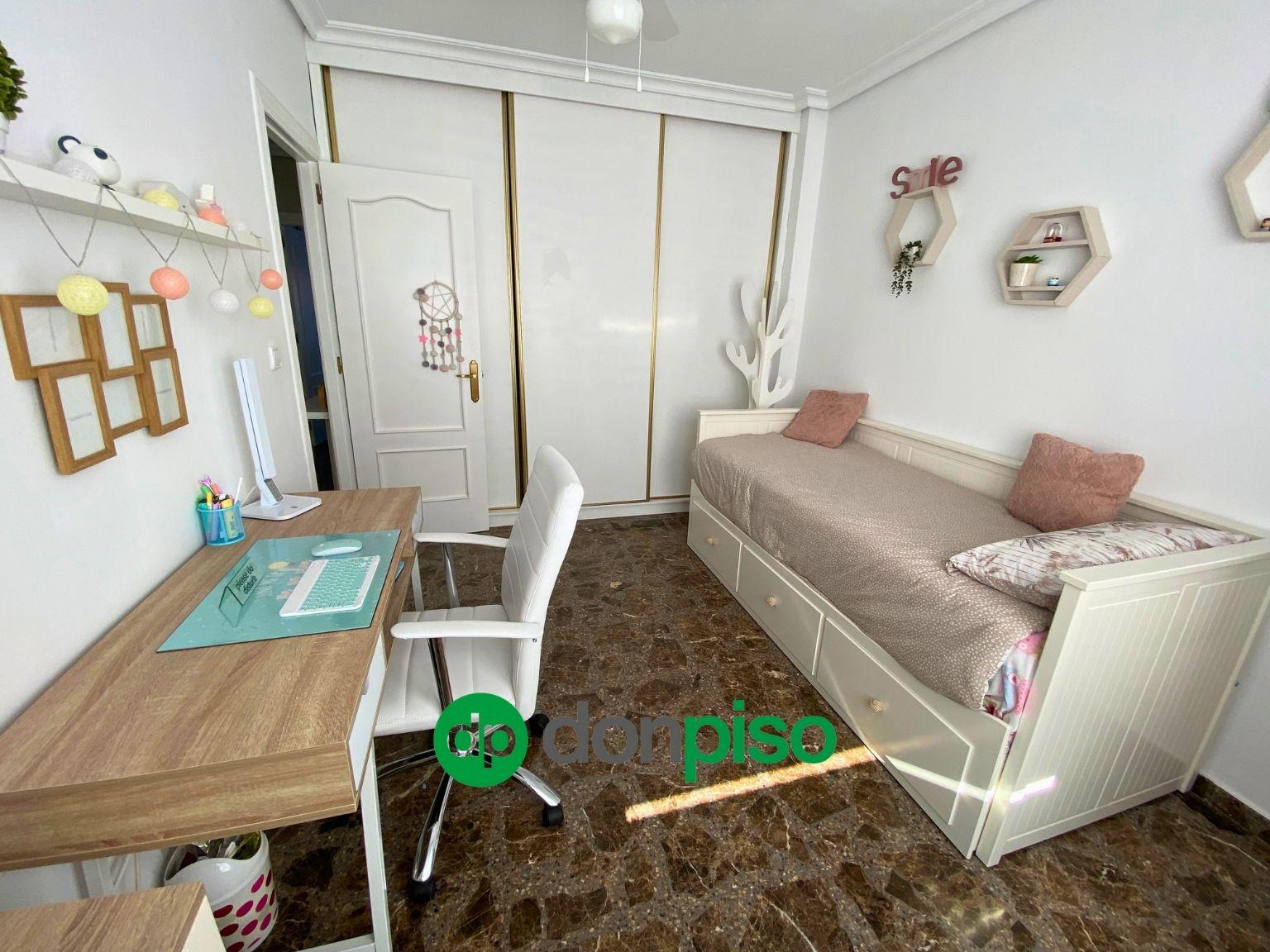 Imagen 21 Casa Adosada en venta en Albacete / C. San Juan de Dios, El Salobral