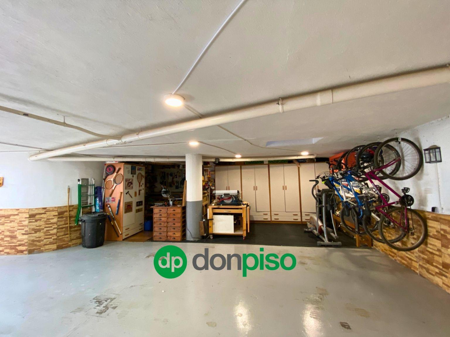 Imagen 36 Casa Adosada en venta en Albacete / C. San Juan de Dios, El Salobral