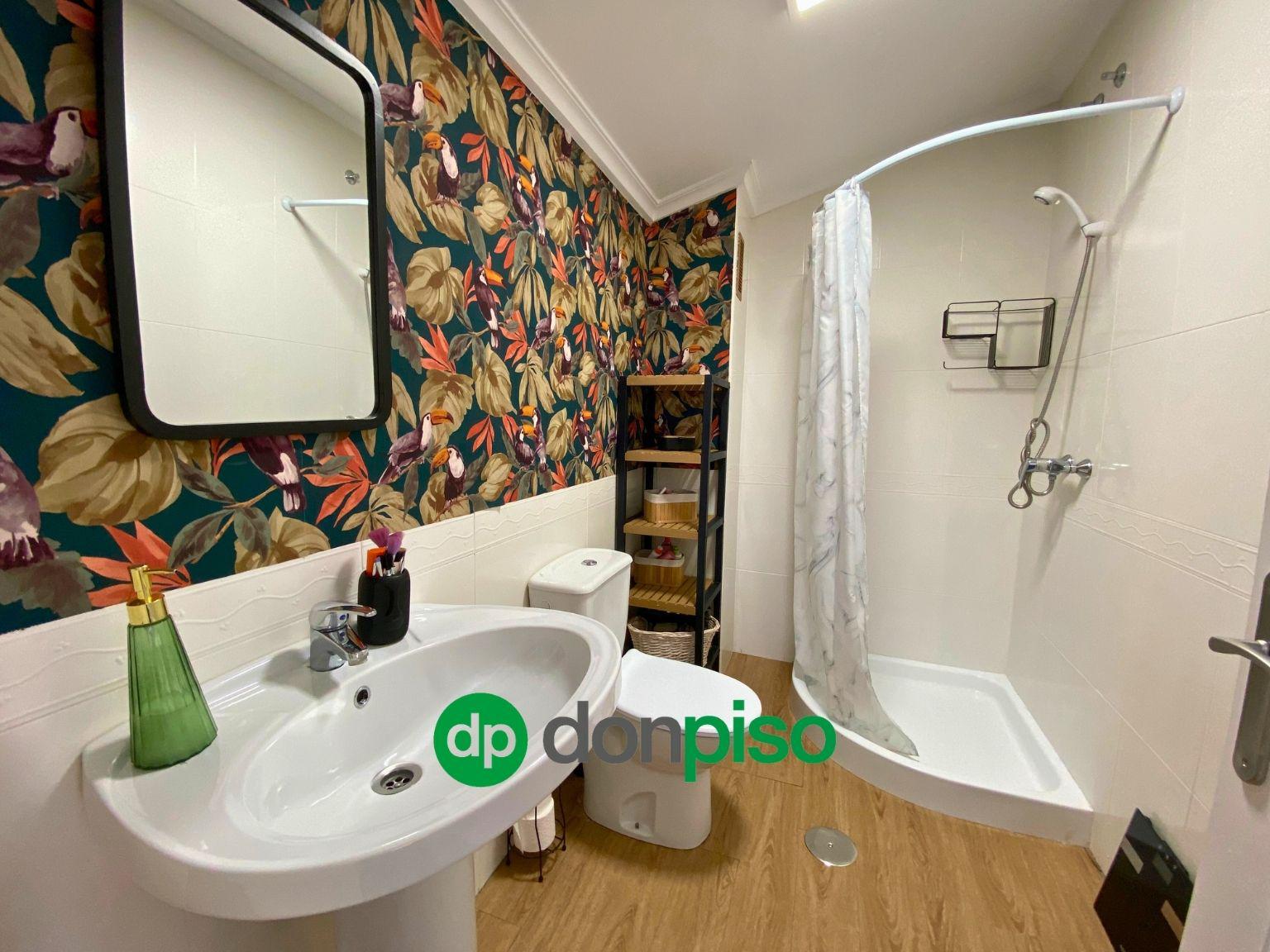 Imagen 30 Casa Adosada en venta en Albacete / C. San Juan de Dios, El Salobral