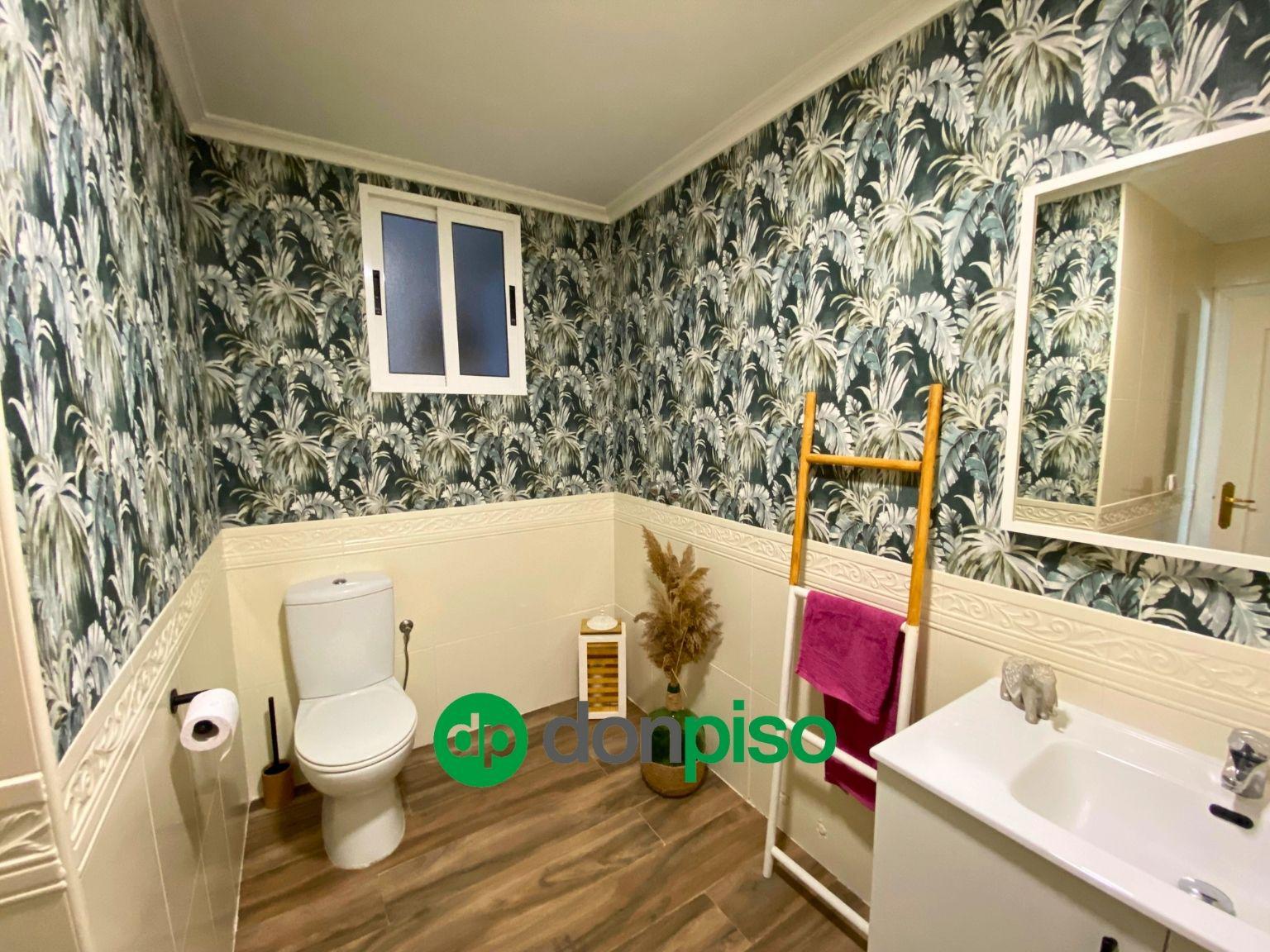 Imagen 11 Casa Adosada en venta en Albacete / C. San Juan de Dios, El Salobral