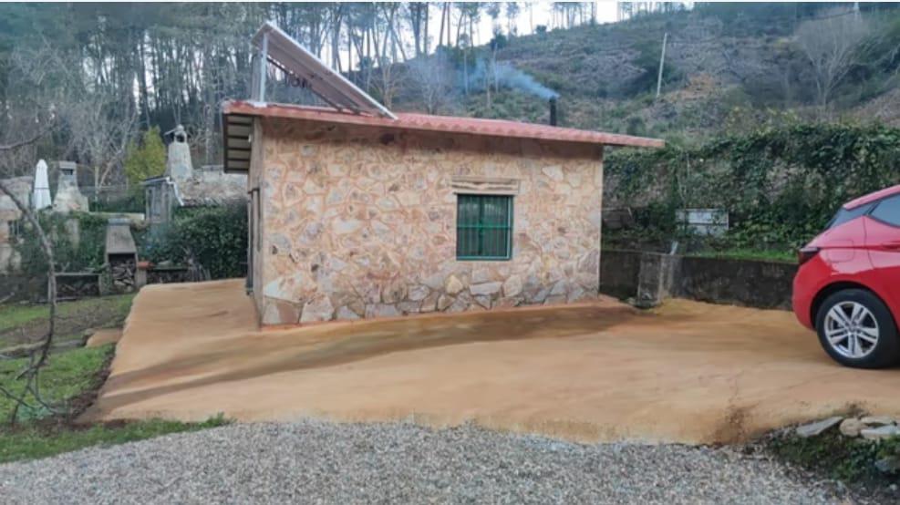 Imagen 1 Casa Rústica en venta en Pinofranqueado / Casa refugio en Ovejuela