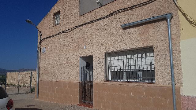 Imagen 1 Inmueble 286559 - Casa Adosada en venta en Hellín / Barrio Rambla Isso