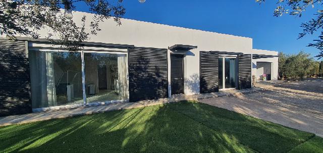 Imagen 2 Inmueble 291446 - Casa Aislada en venta en Hellín / Camino del canal