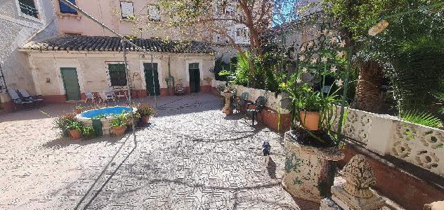 Imagen 5 Inmueble 292347 - Casa Adosada en venta en Hellín / Entre Mercado de Abastos y 4 caminos