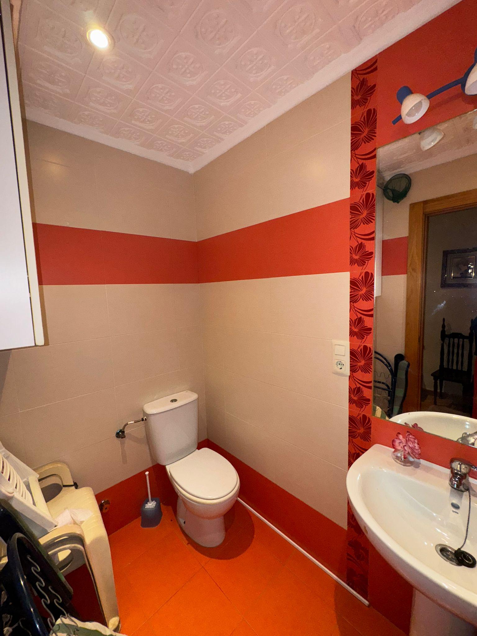 Imagen 17 Apto. Playa en venta en Torrevieja / A unos 25 metros de la Playa del Cura